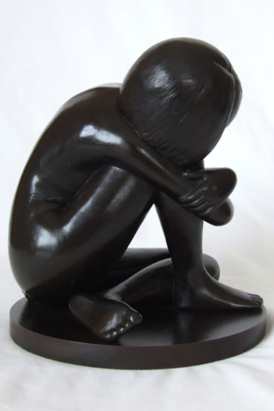 Sherie - figurative bronze sculpture by Irish artist Marie Smith