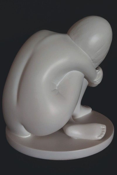 Marie Smith Sculpture - Sheri Chiu - Jesmonite 4