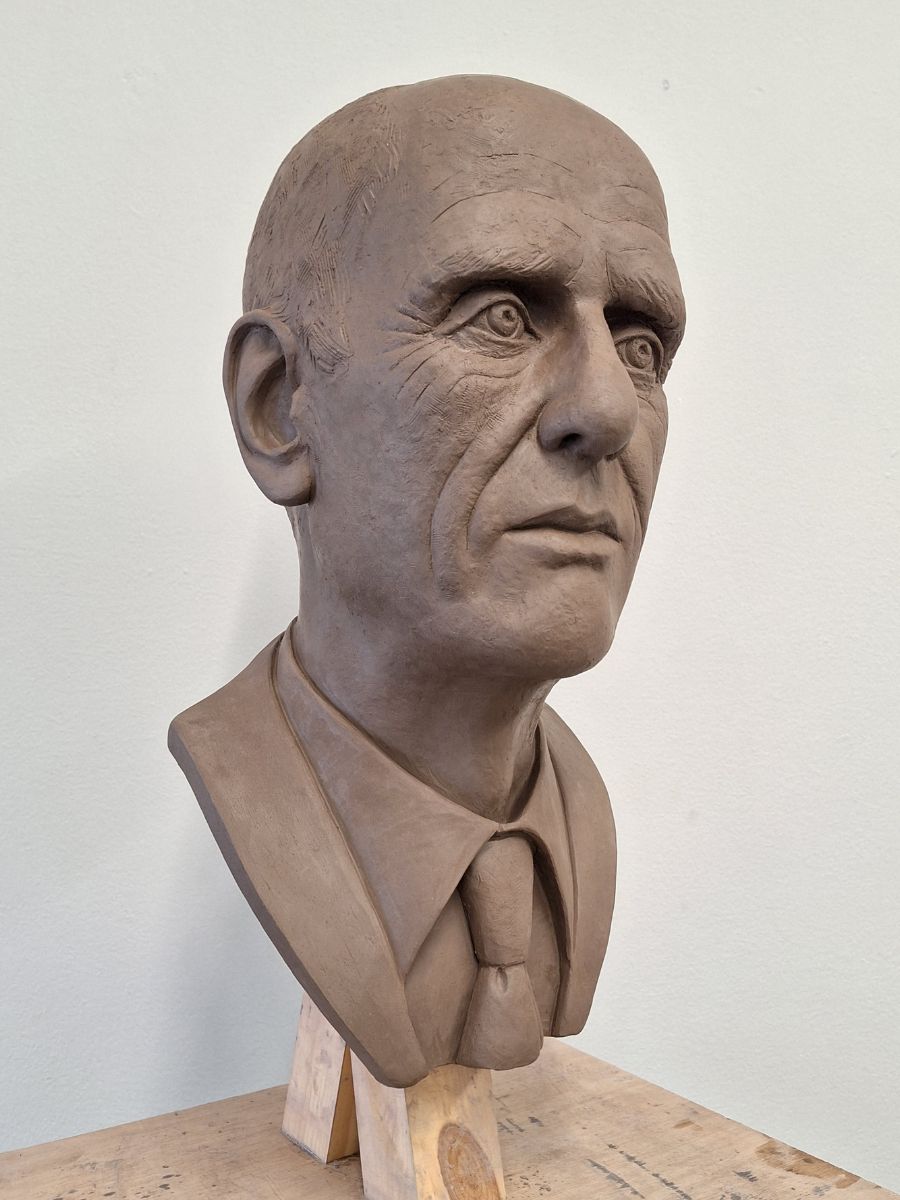 Marie Smith- Tommy Ryan portrait in clay 2